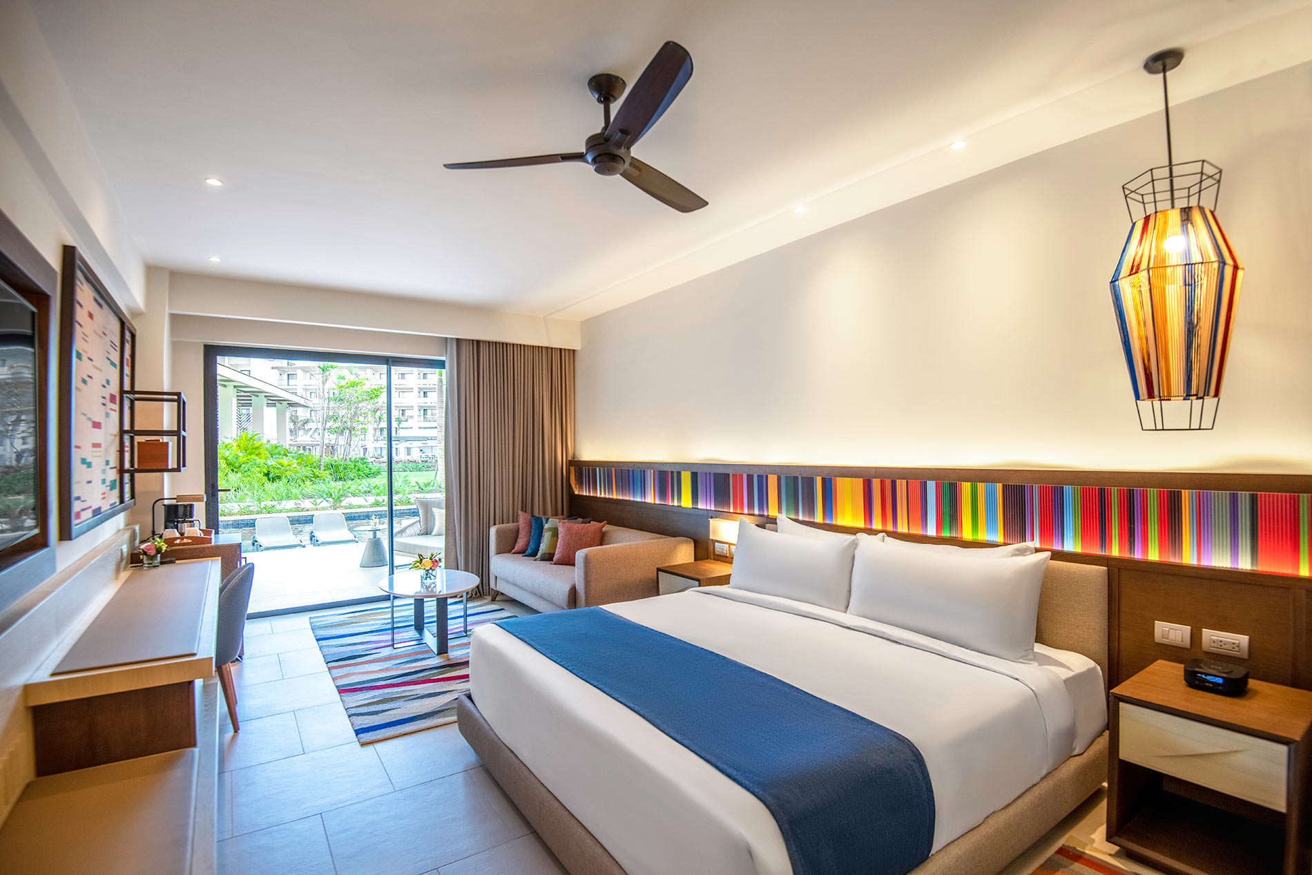 hyatt zilara cap cana junior suite swim up king room1.