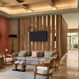 Preferred Lounge Bar at Dreams La Romana.