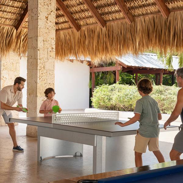 Teens club terrace con la familia.