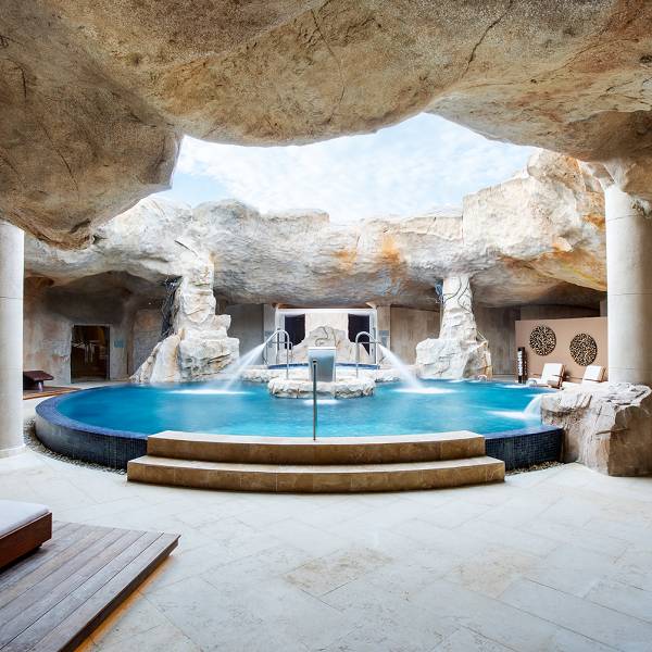 Hyatt Zilara Cap Cana Larimar Spa hidroterapia.
