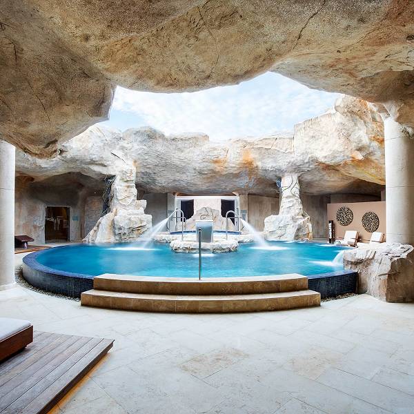 Hyatt Zilara Cap Cana Larimar Spa hydrotherapy.