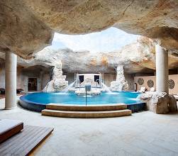 Hydrotherapy at the spa.