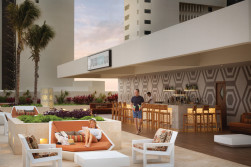 Hyatt Ziva Cancun Turquoize Punta Vista couple.