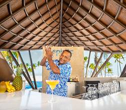 hyatt ziva cap cana spiritz service shot 1