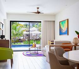 hyatt ziva cap cana one bedroom master swim up suite livingroom