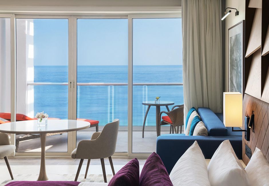 jewel grande montego bay oceanfront jr suite king view 1
