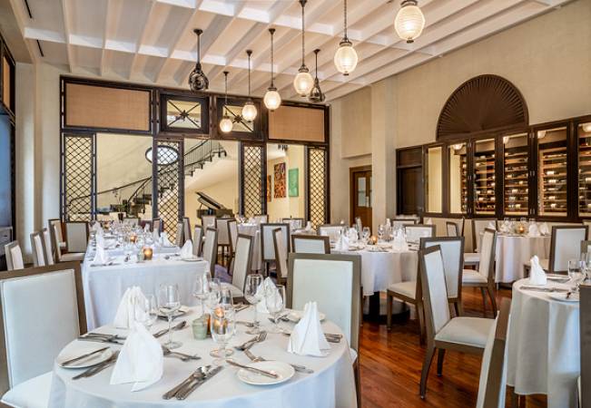 Jewel Grande Montego Bay Waves Restaurant